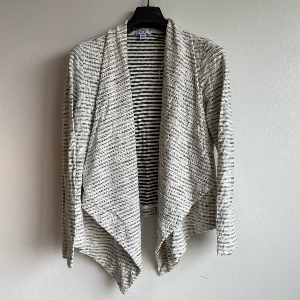 Lord and Taylor sweater striped grey medium